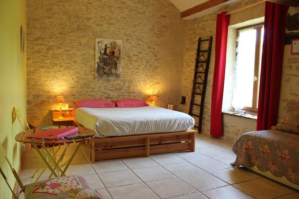 La Bicyclette Fleurie Bed & Breakfast Villemoirieu Bilik gambar