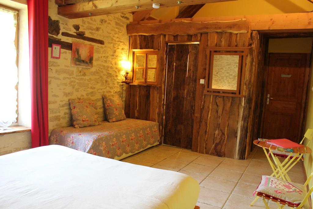 La Bicyclette Fleurie Bed & Breakfast Villemoirieu Bilik gambar